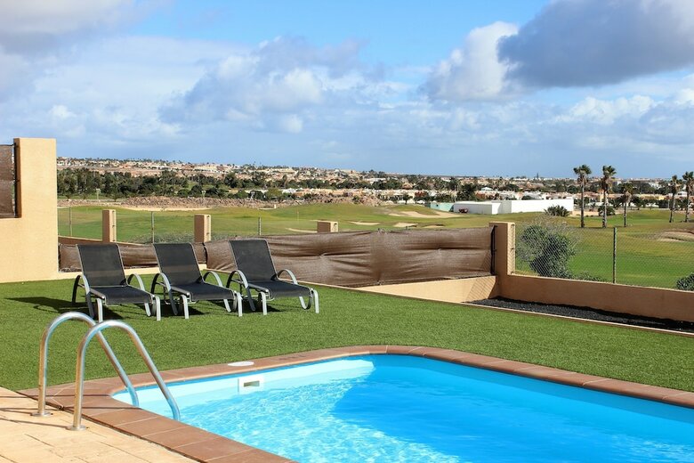 Villas Caleta Beach & Golf