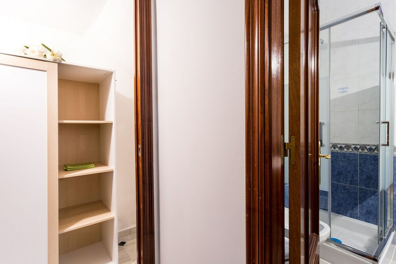 Apartamentos Holi-rent Estudio Ba�os