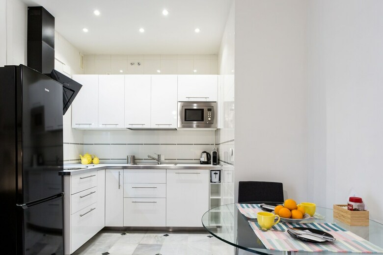 Apartamentos Holi-rent Estudio Ba�os