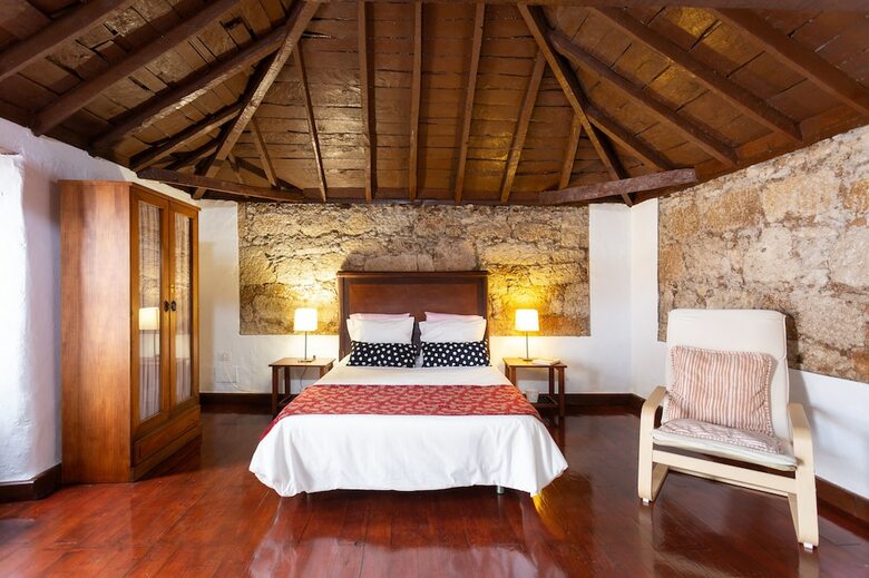 La Casa De Aya
