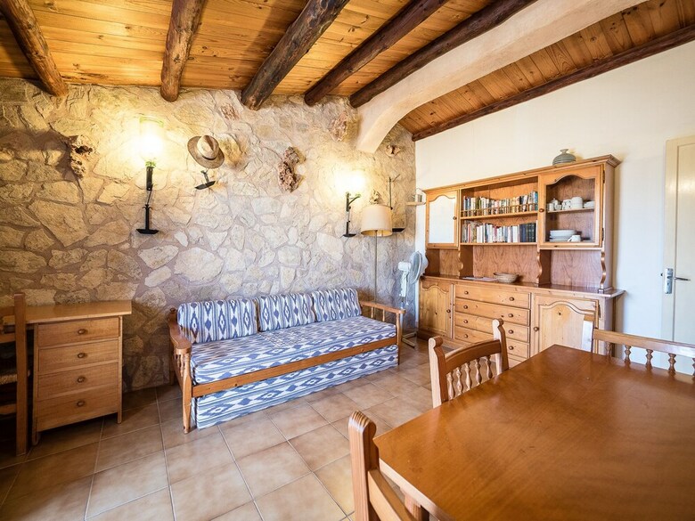 Apartamentos Can Cap De Bou By Alquilair