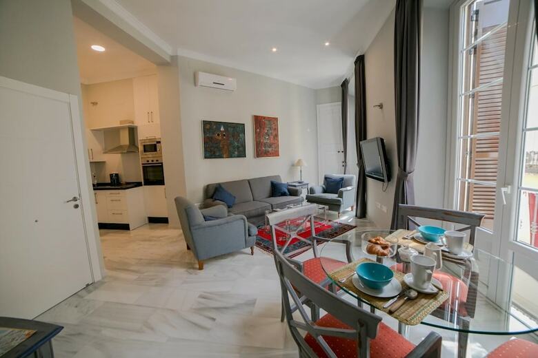 Hotel Apartamento Itaca