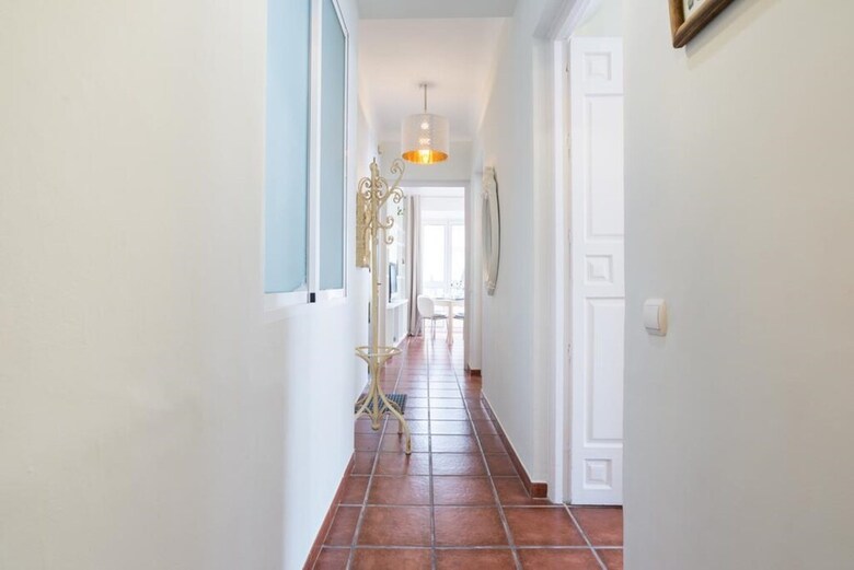 107369 - Apartment In Malaga