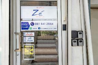 Ze Residence Bang Aor Station