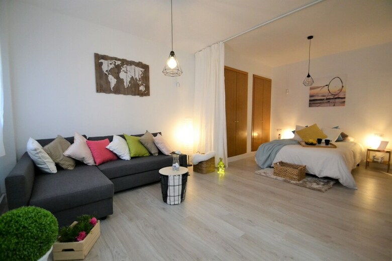 Apartamentos La Perla De M�laga