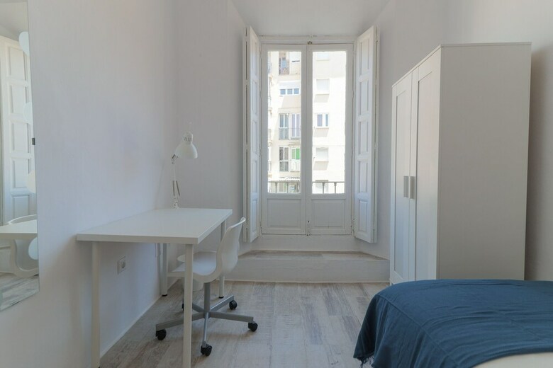 Apartamentos Cosy 7 Bedrooms In Plaza Merced