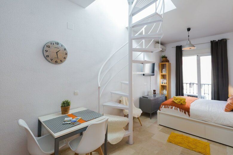 Apartamentos Studio Postigo Terraza Centro