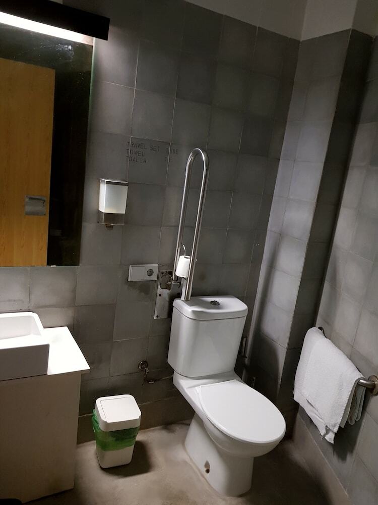 Hostal Traveller Box Hostel
