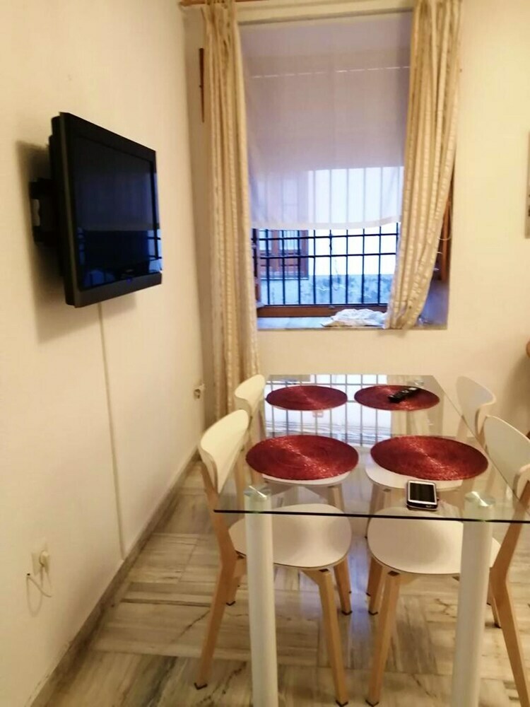 Apartment With One Bedroom In C�rdoba, With Wifi