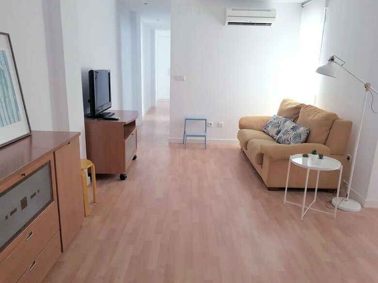 Apartamento En Antiguo Cauce R�o Turia