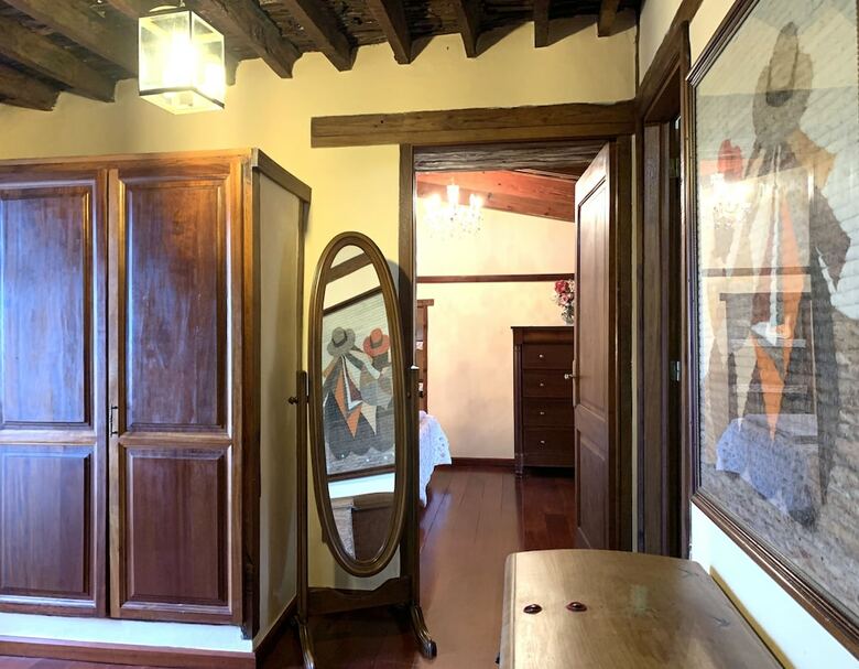 Apartamentos Casa La Paredita