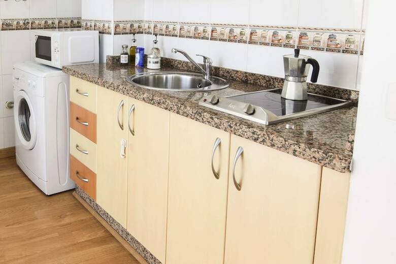 Apartamentos Letmalaga Two Sidewalks
