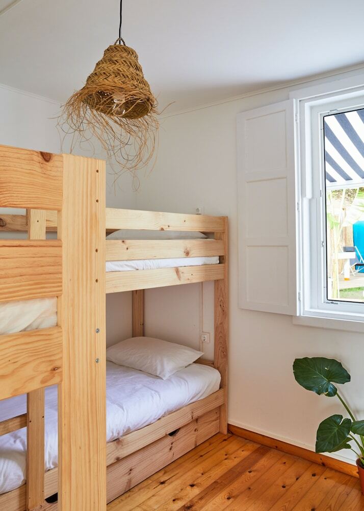 Hostal Cai�n Surf House - Hostel