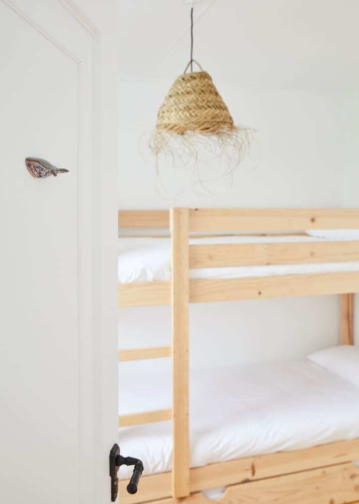 Hostal Cai�n Surf House - Hostel
