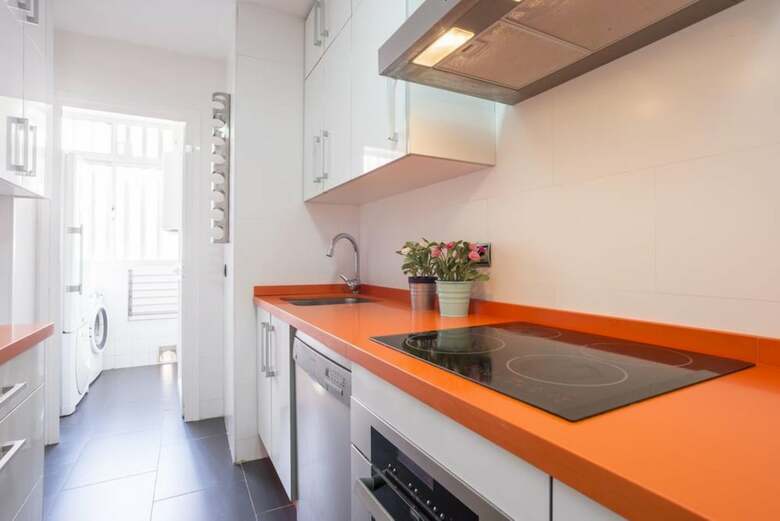 107382 - Apartment In Malaga