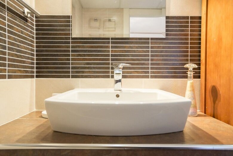 107382 - Apartment In Malaga