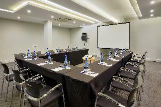 The Regency Apartment Hotel Menlyn