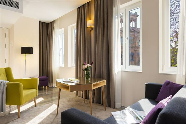 Hotel Torre Homenaje Historical Suites
