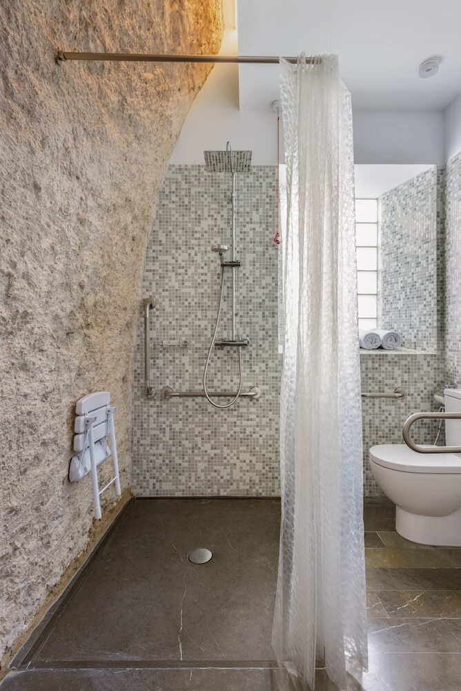 Hotel Torre Homenaje Historical Suites