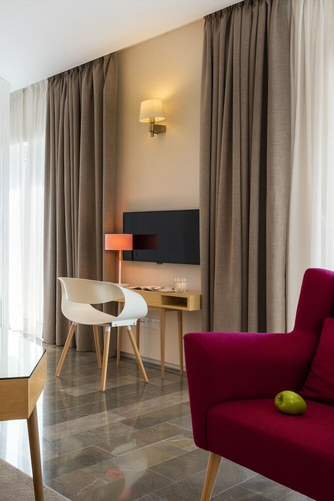 Hotel Torre Homenaje Historical Suites