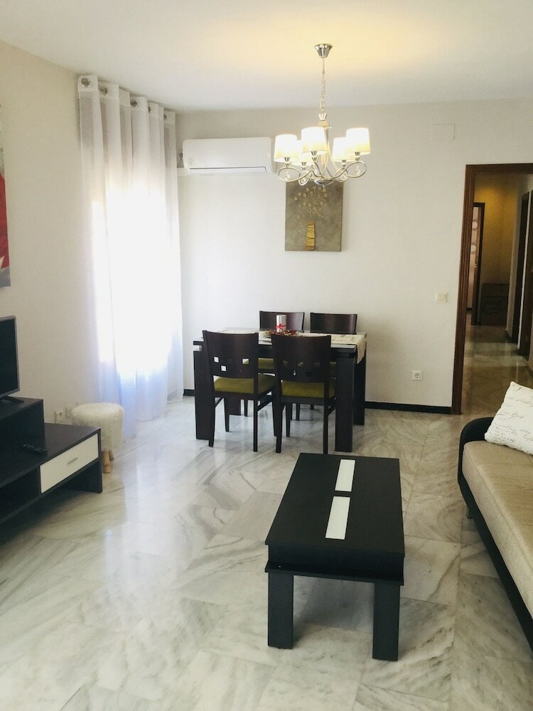 Apartamentos El Balc�n Del Templo Romano