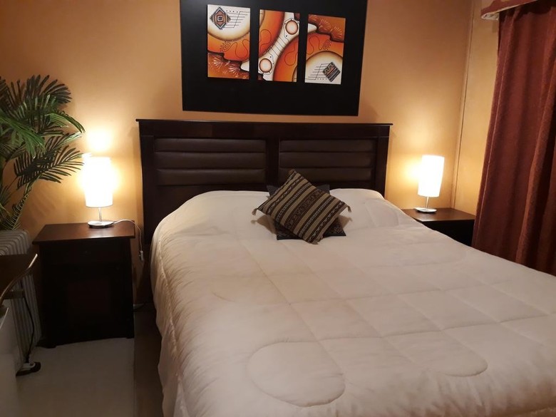 Hostal Del �guila
