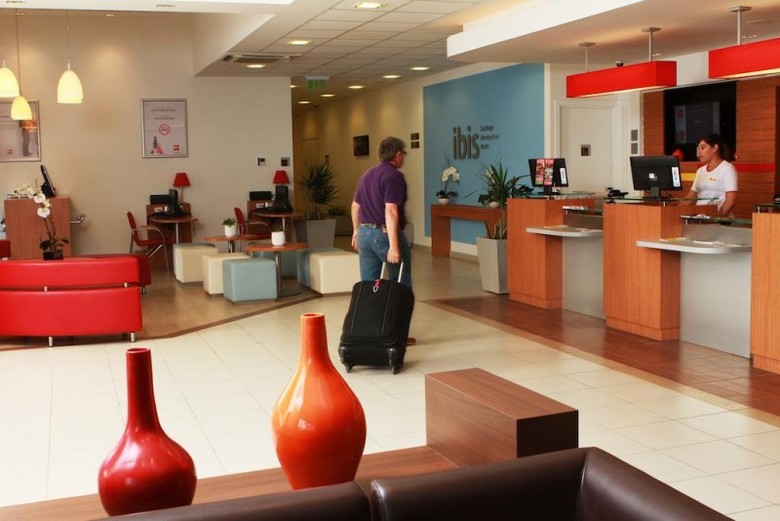 Hotel Ibis Santiago Manquehue Norte