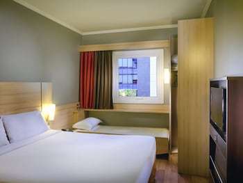 Hotel Ibis Santiago Manquehue Norte