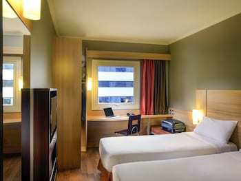 Hotel Ibis Santiago Manquehue Norte