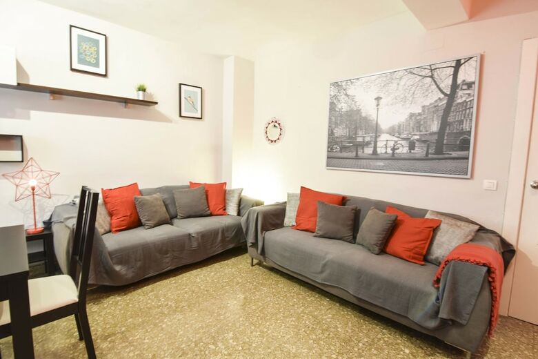 Apartamentos Letmalaga Malagueta