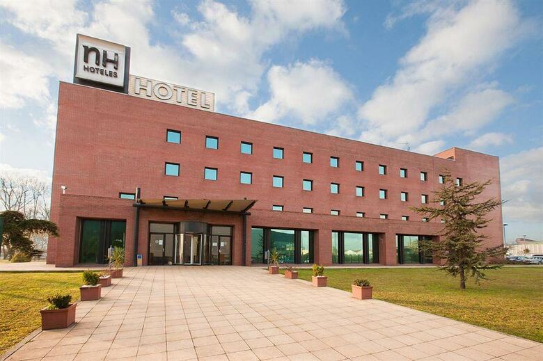 Hotel City Express Santander Parayas