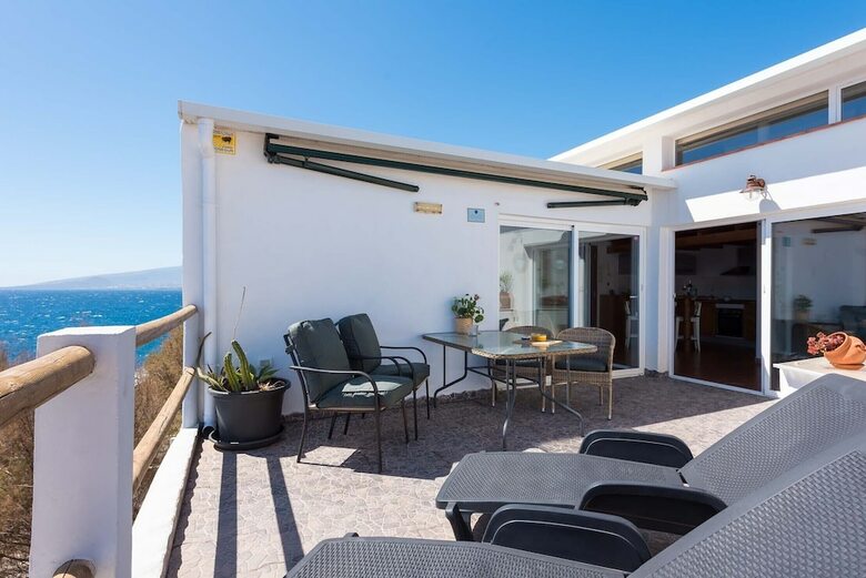 Apartamentos Luminous Loft Apt. �above� The Atlantic Ocean