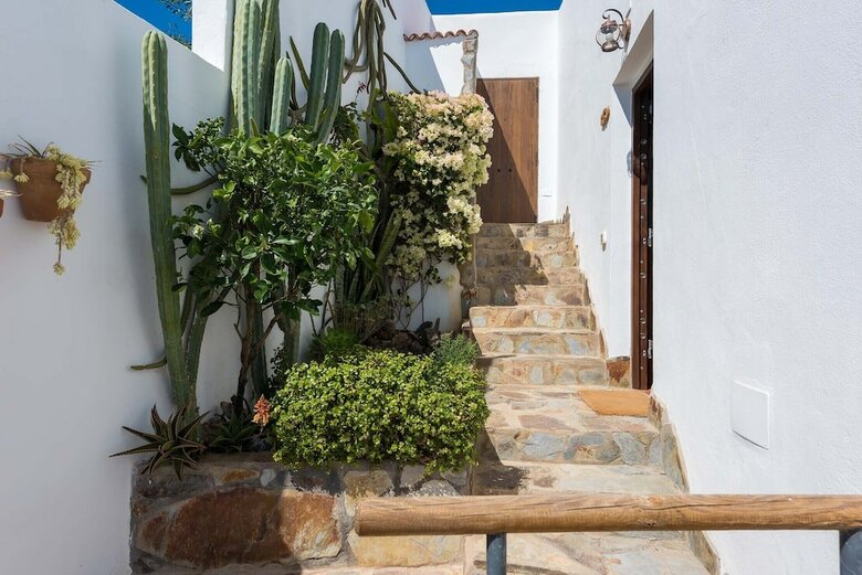 Apartamentos Luminous Loft Apt. �above� The Atlantic Ocean