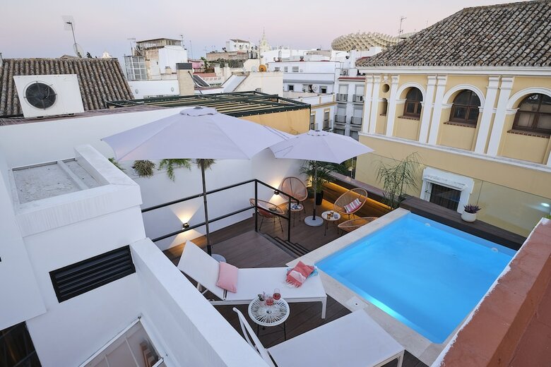 Hotel Sweet Sevilla Suites