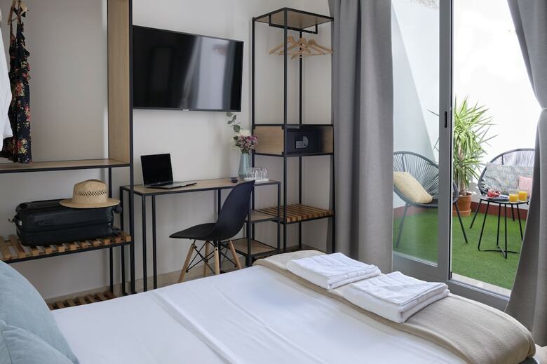 Hotel Sweet Sevilla Suites