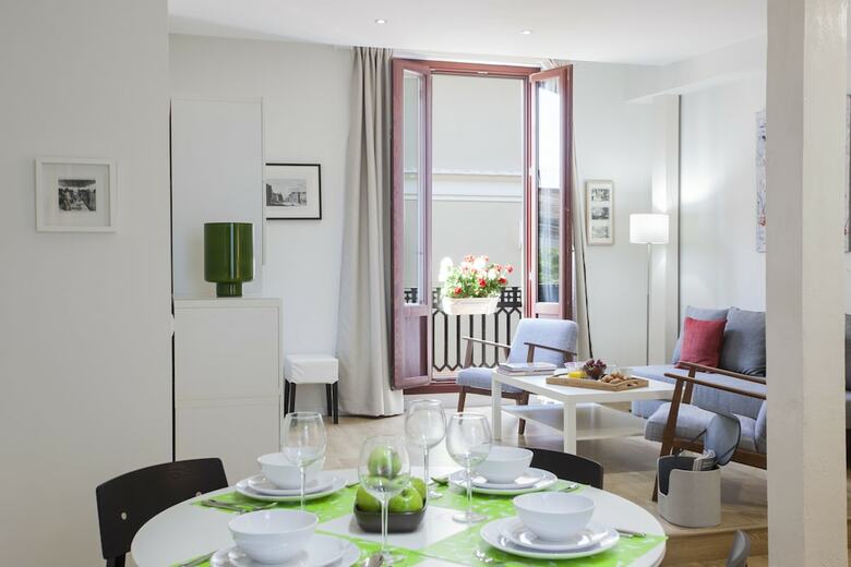 Apartamentos Singularstays San Vicente