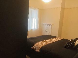 Hostal North London Cottage