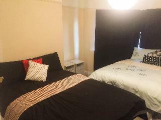 Hostal North London Cottage