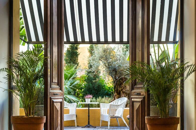 Aparthotel Palacio De Rojas Apartments