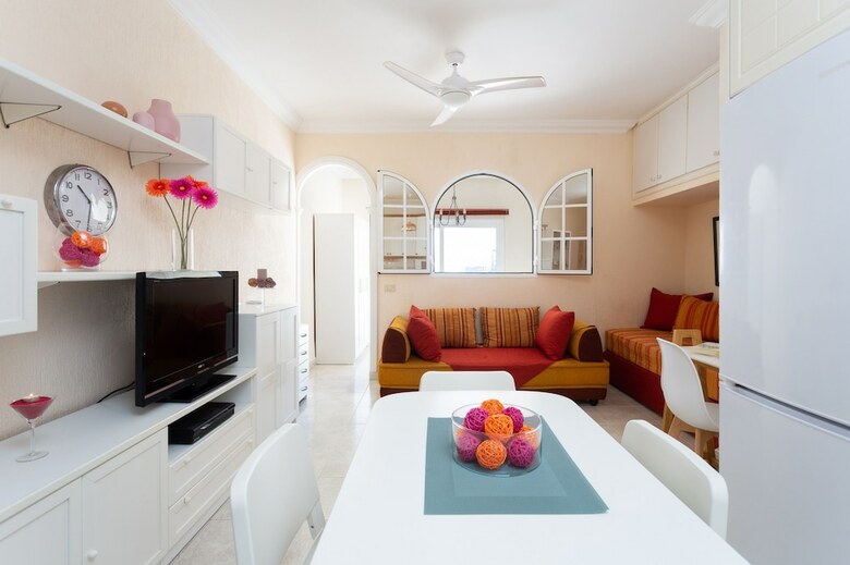 Apartamentos Playa Gaviotas Beach