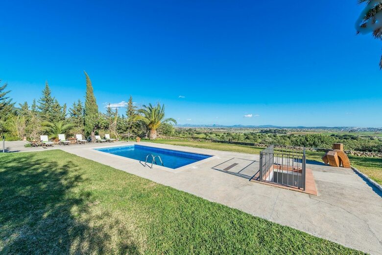 Villa Cladera