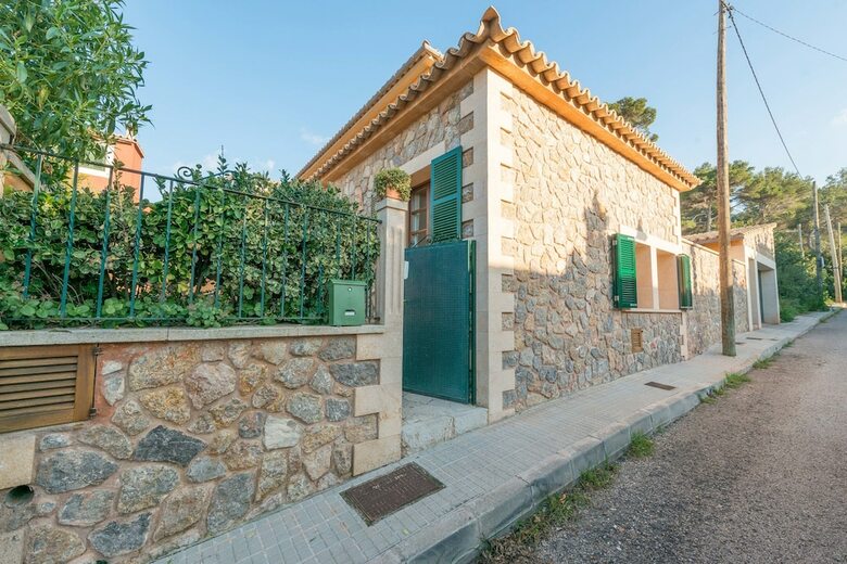 Villa Home In Tramuntana