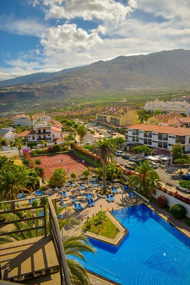 Apartment In 4 Star Hotel 24h