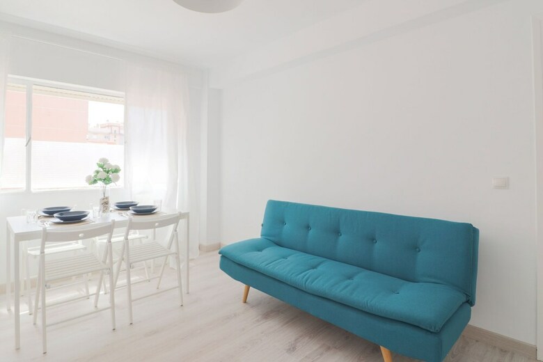Brrand New 3 Bedroom Apartment By The Center