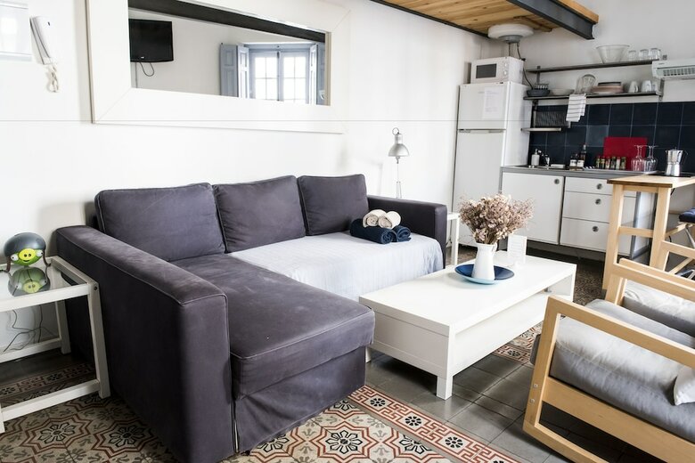 Apartamentos Holastays Arenal
