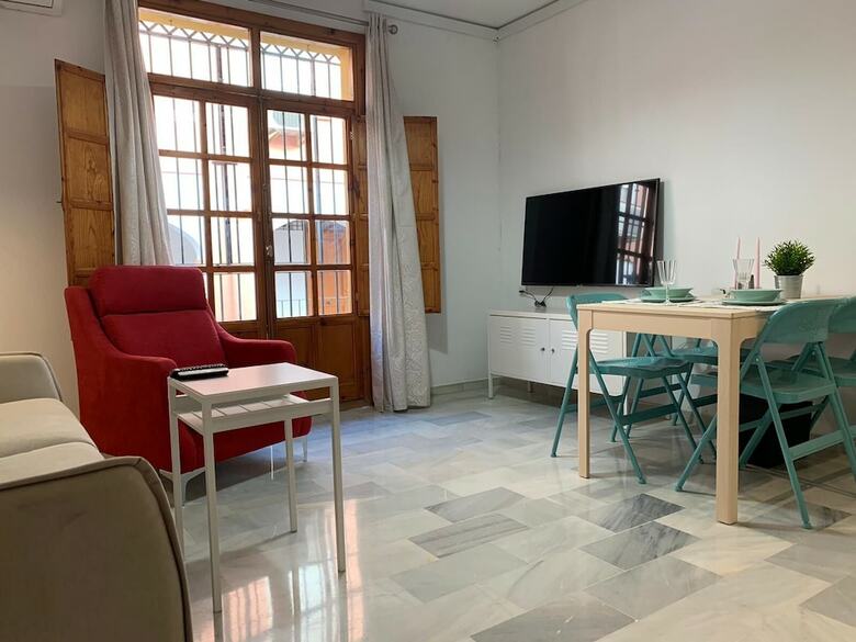 Apartamentos Historia Y Tradici�n  Sevilla