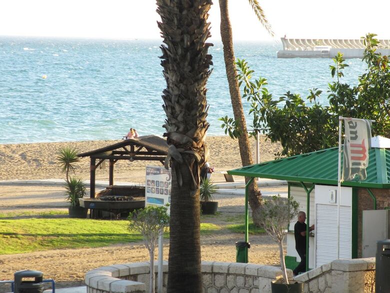 Rentcostadelsol Apartamento Malagueta - Ciudad de Melilla