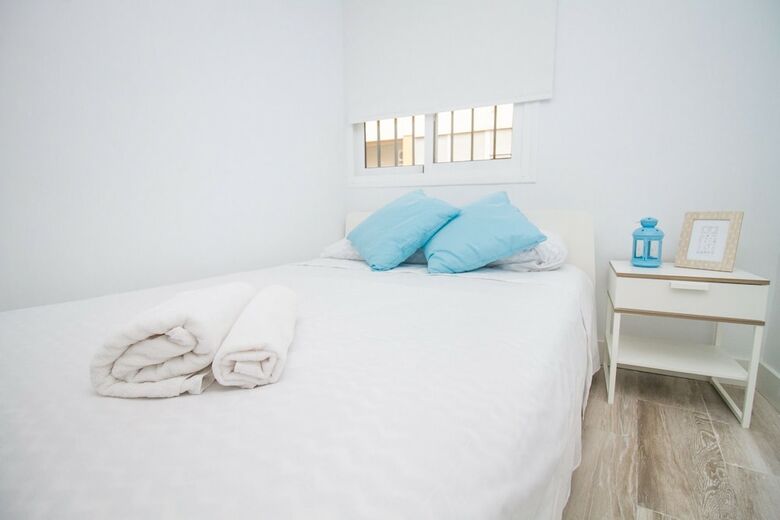 Apartamentos Calle Victoria - Modern & Comfortable By La Recepci�n