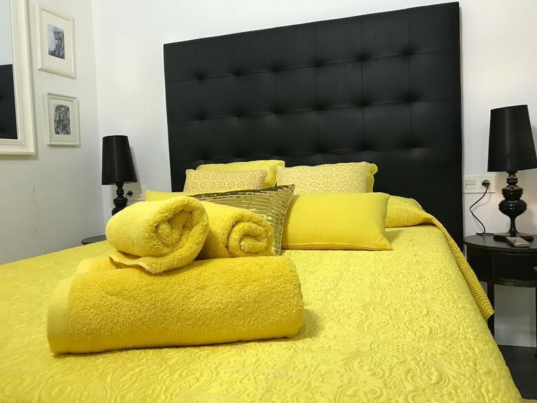 Apartamentos A 20 Pasos Del Museo Picasso