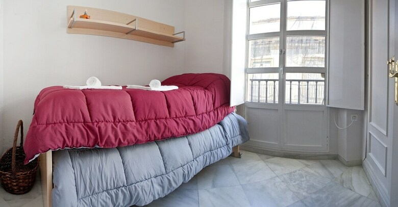 Apartamentos Situaci�n Excepcional Plza Ayuntamiento